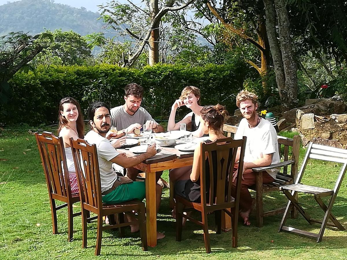 Jungle Tide Bed & Breakfast Kandy Exterior photo